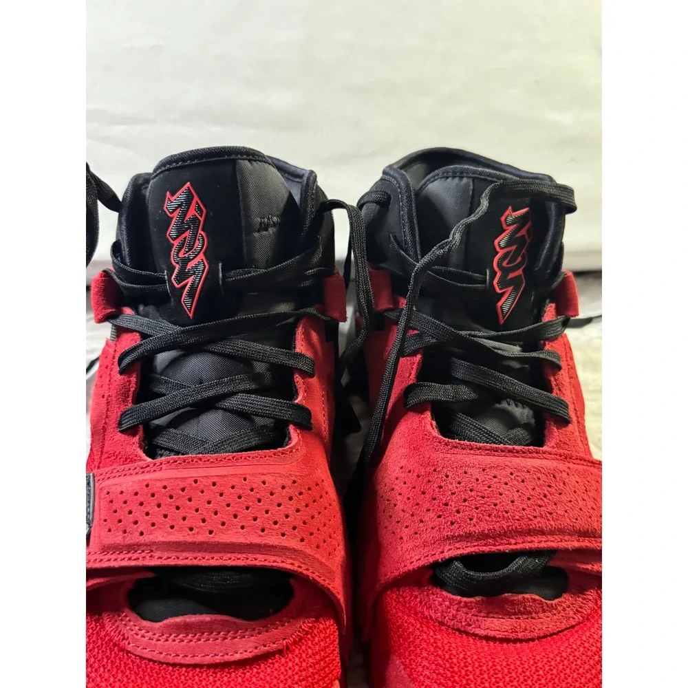 Jordan Zion 2 Basketball Shoes Mens 10.5 University Red Black Gum DO9073-600 Top